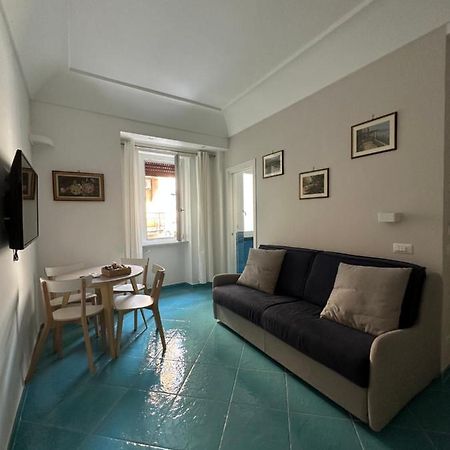 De Riso Apartments Luxury Amalfi Coast Минори Екстериор снимка
