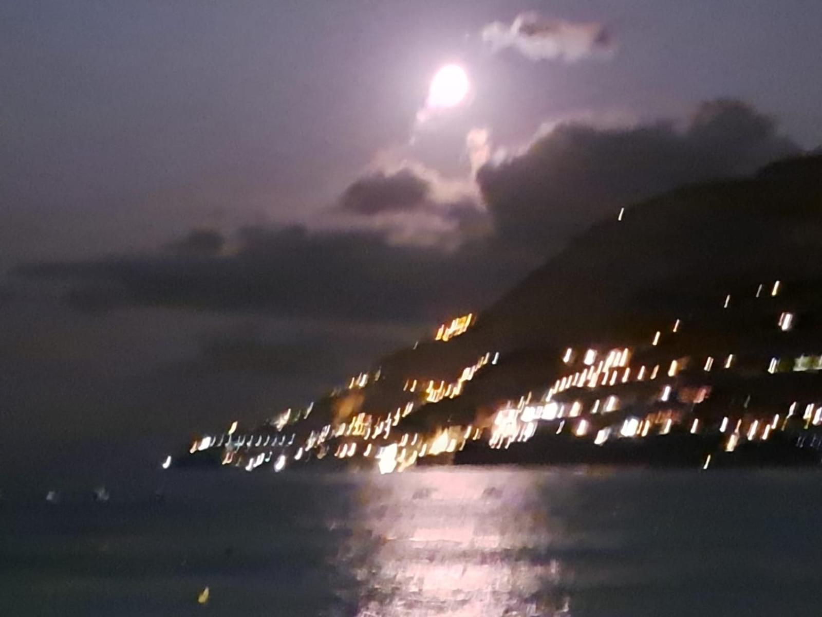 De Riso Apartments Luxury Amalfi Coast Минори Стая снимка